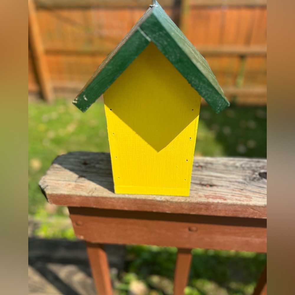 Birdhouse
📦Upcharge shipping on all orders over 5 lbs📦 - Picture 4 of 6